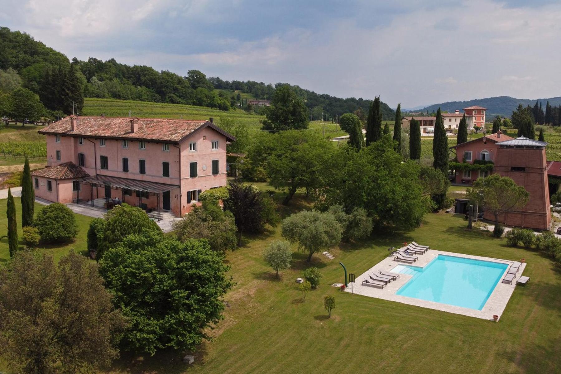 Tenuta Perusini Corno di Rosazzo Экстерьер фото